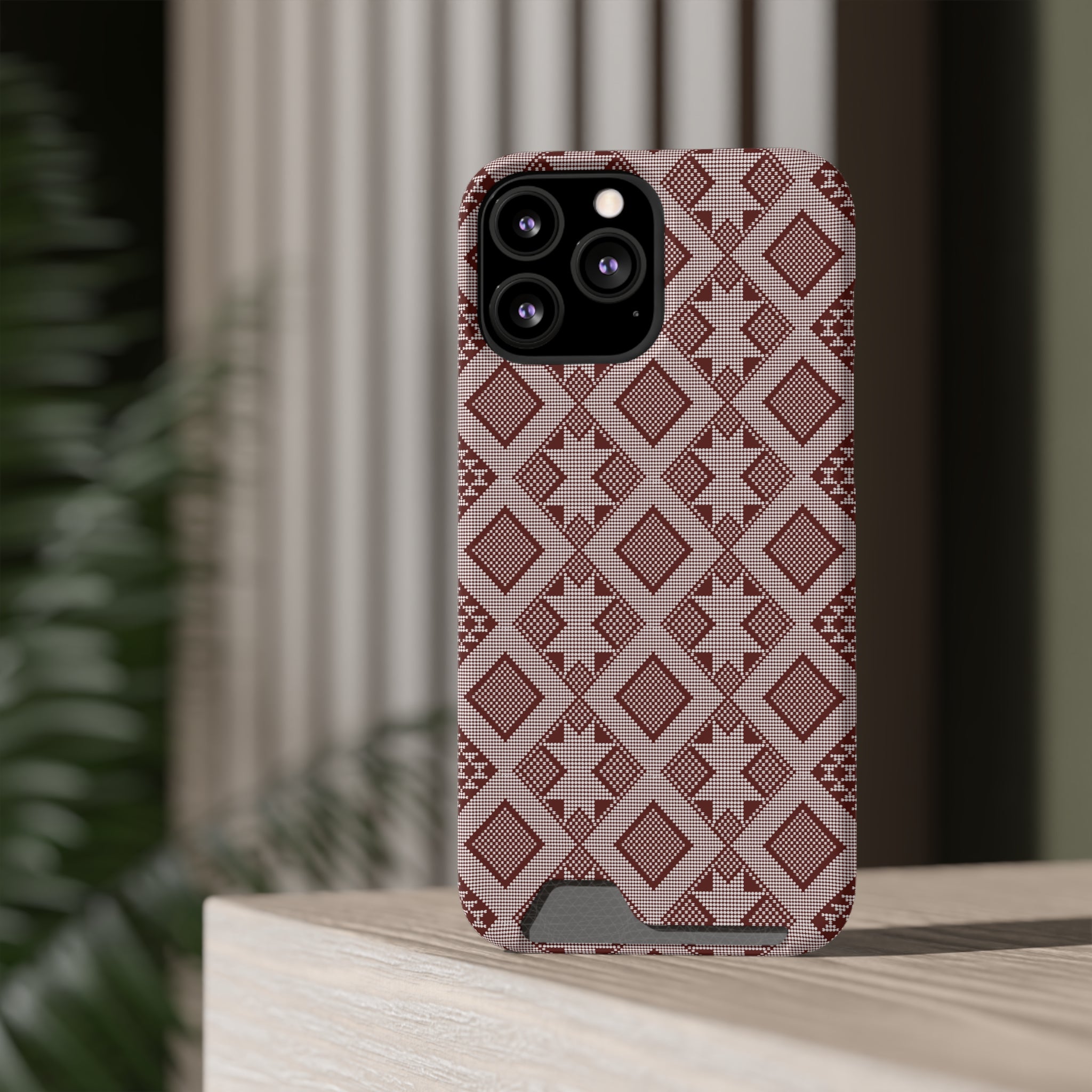 Stylish Phone Case with Card Holder - Panu di Pinti Pattern for Everyday Use