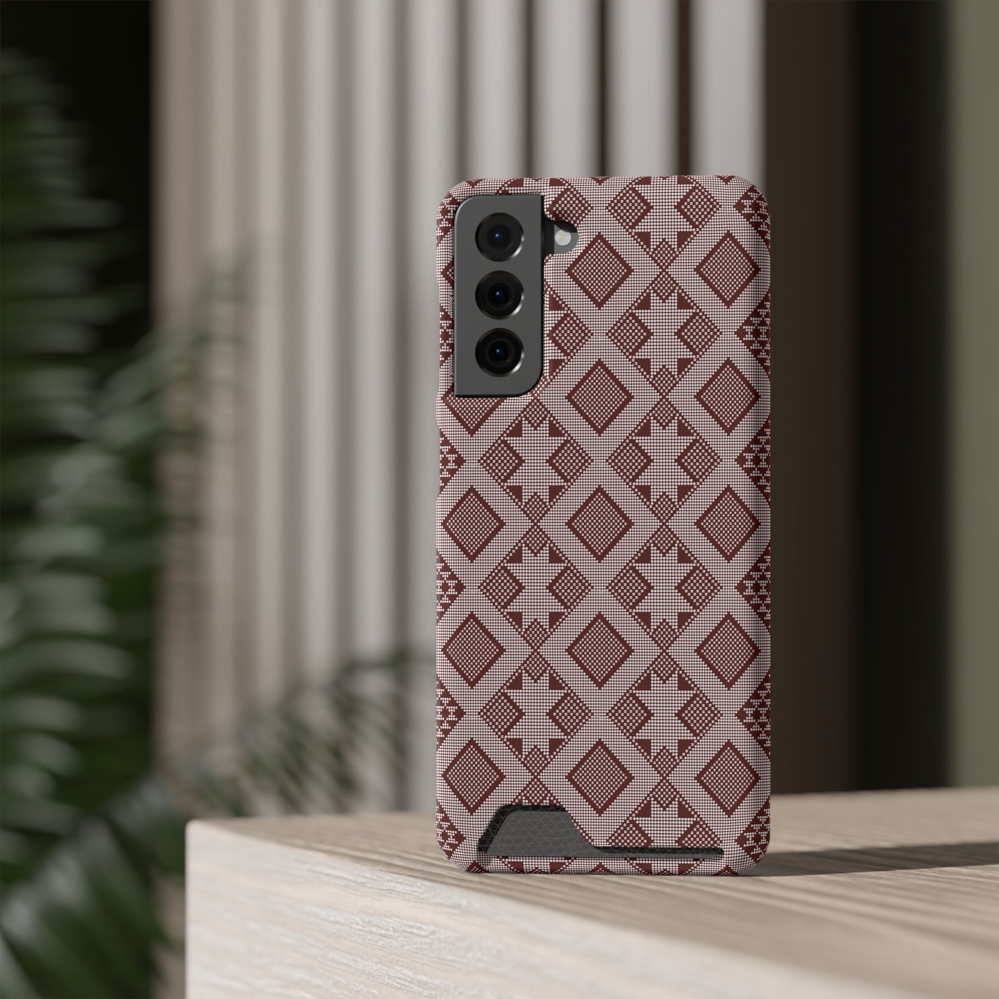Stylish Phone Case with Card Holder - Panu di Pinti Pattern for Everyday Use