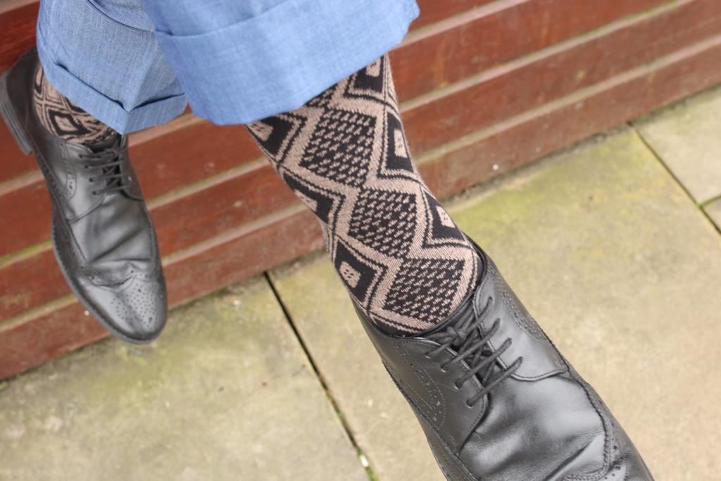 Brown sock inspired by Guinea-Bissau panu di pinti pattern